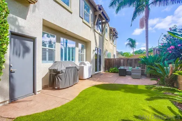 4115 Karst Rd, Carlsbad, CA 92010