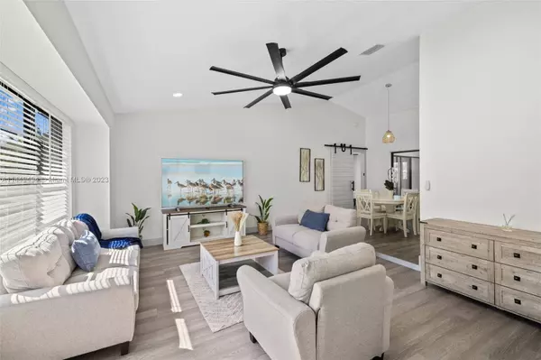 1213 Dorchester ST, Port Charlotte, FL 33952