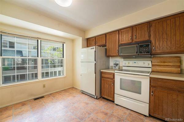 5210 S Jellison ST, Littleton, CO 80123