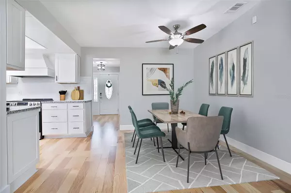 1916 LAREDO DR, Deltona, FL 32738