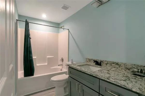 365 Roseberry RD, Covington, GA 30016