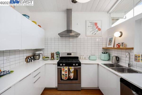 1988 Heaton Circle, Concord, CA 94520