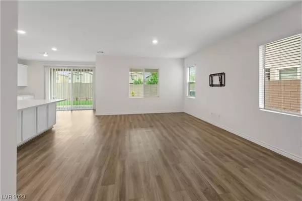 3718 Snow Fawn Avenue, North Las Vegas, NV 89084