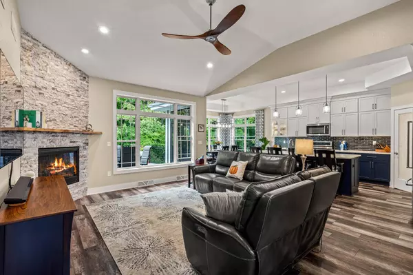 20148 Overstone Dr Unit 35-2, Lannon, WI 53046