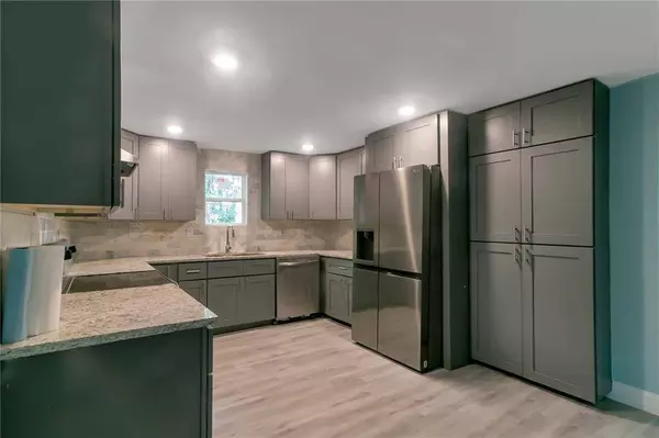 365 Roseberry RD, Covington, GA 30016