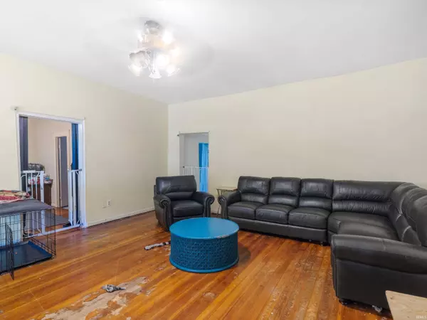 117 S 4th Street, Rockport, IN 47635