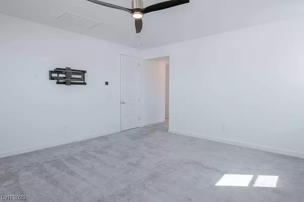 10118 Bismarck Palms Avenue, Las Vegas, NV 89166