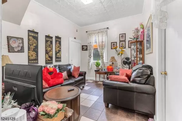 333 Marshall St, Paterson City, NJ 07503