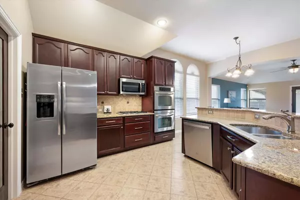 529 Northwyck Lane, Keller, TX 76248