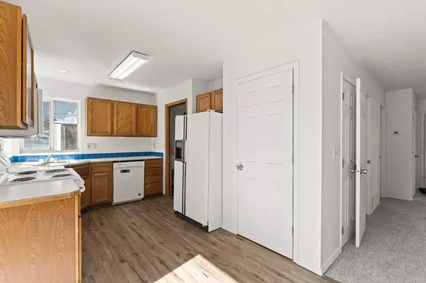 7112 E 6th Ave, Spokane Valley, WA 99212