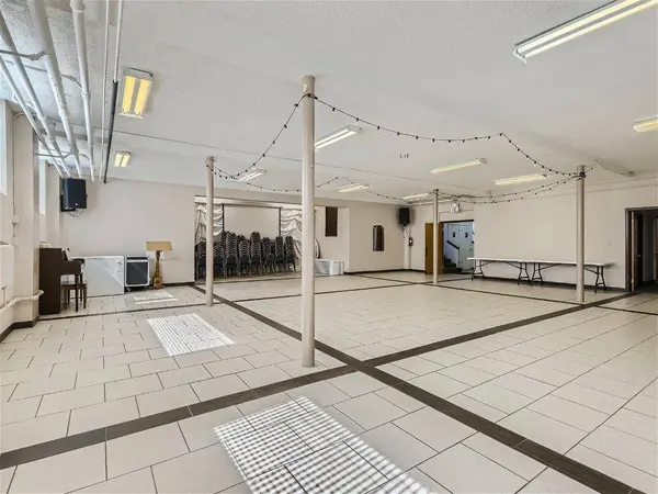 5450 W 41st ST, Saint Louis Park, MN 55416