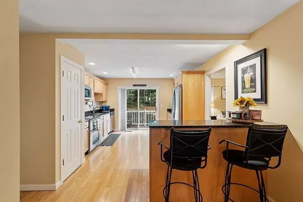 3 Squaw Creek Dr #3, Haverhill, MA 01830