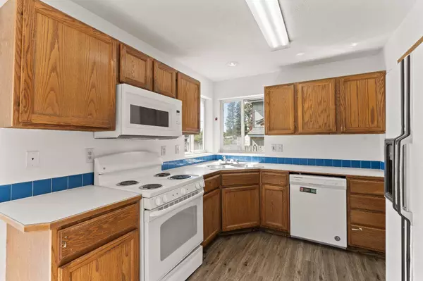 7112 E 6th Ave, Spokane Valley, WA 99212