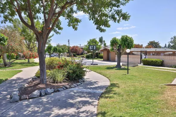 1264 E Madison Ave #C, El Cajon, CA 92021