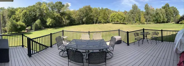 18365 Irvine LN, Lakeville, MN 55044