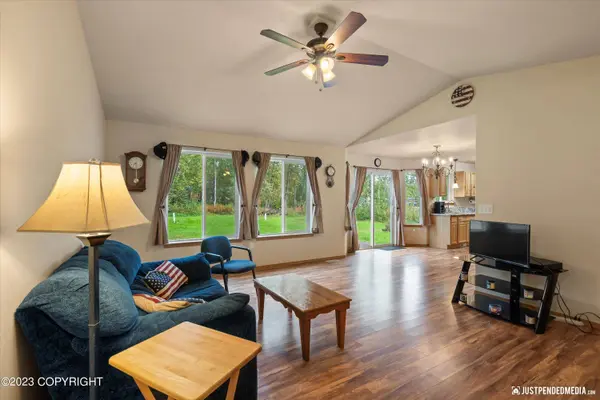 1165 Sun School CIR, Wasilla, AK 99623