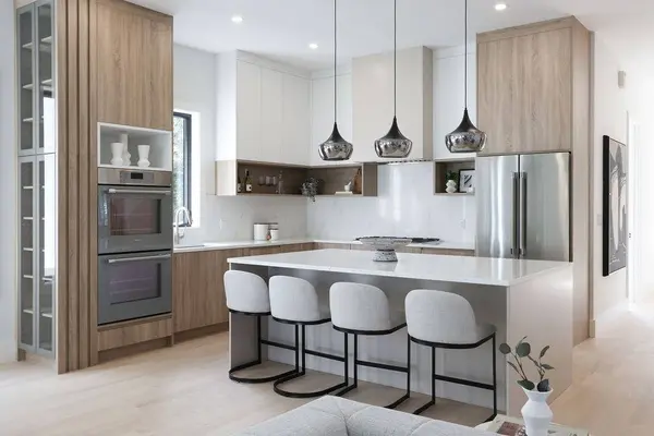 56 Beecher Pl #1, Newton, MA 02459