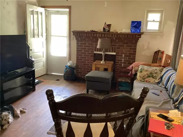 633 Bald Hill Church Road, Dilliner, PA 15327