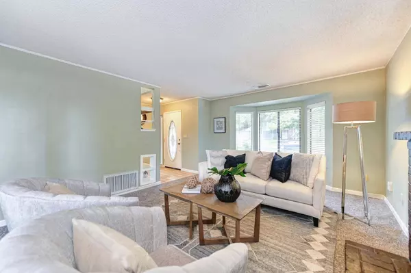 142 Willow Creek DR, Folsom, CA 95630