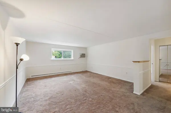 400 GLENDALE RD #H23, Havertown, PA 19083