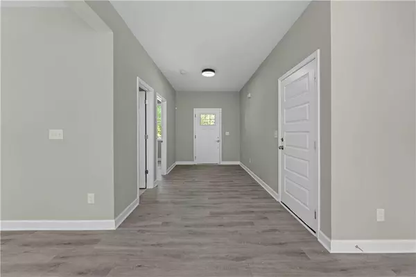 523 Bentley WAY, Mcdonough, GA 30253