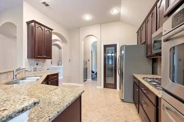 529 Northwyck Lane, Keller, TX 76248