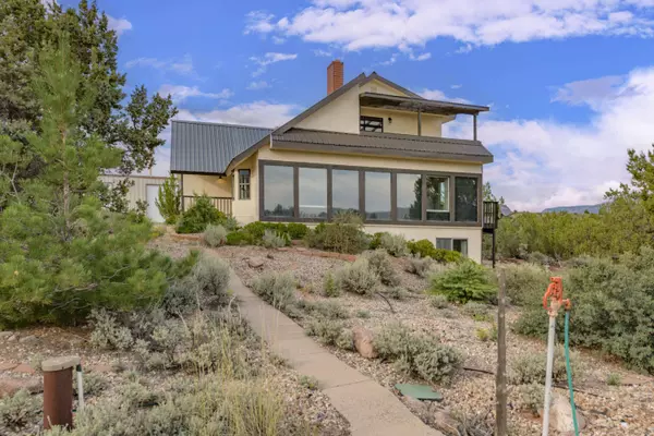 1273 S 1500 STE, New Harmony, UT 84757