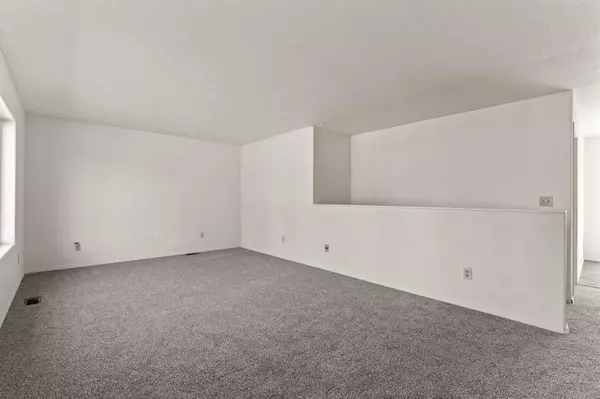 7112 E 6th Ave, Spokane Valley, WA 99212