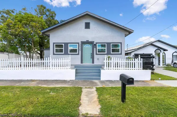 2525 W BEACH ST, Tampa, FL 33607