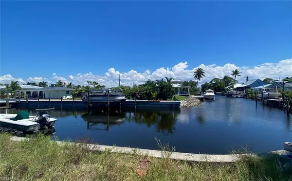 Lot 2 Lakeview DR, Naples, FL 34112