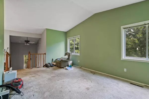 7116 W 113th ST #0, Bloomington, MN 55438