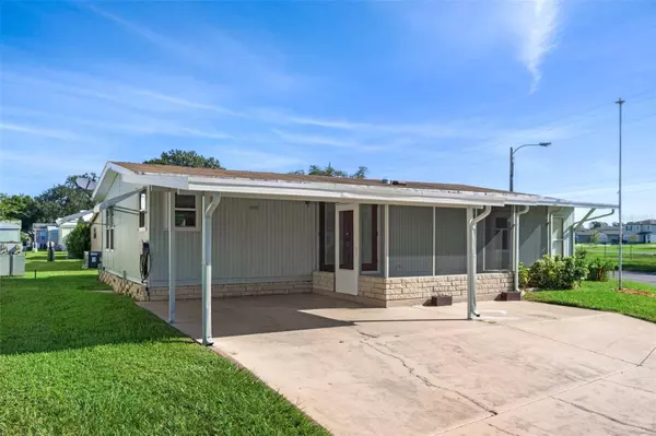 3035 PINEY BARK DR, Wesley Chapel, FL 33543