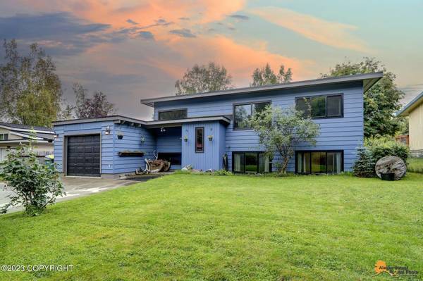 6601 Imlach DR, Anchorage, AK 99502