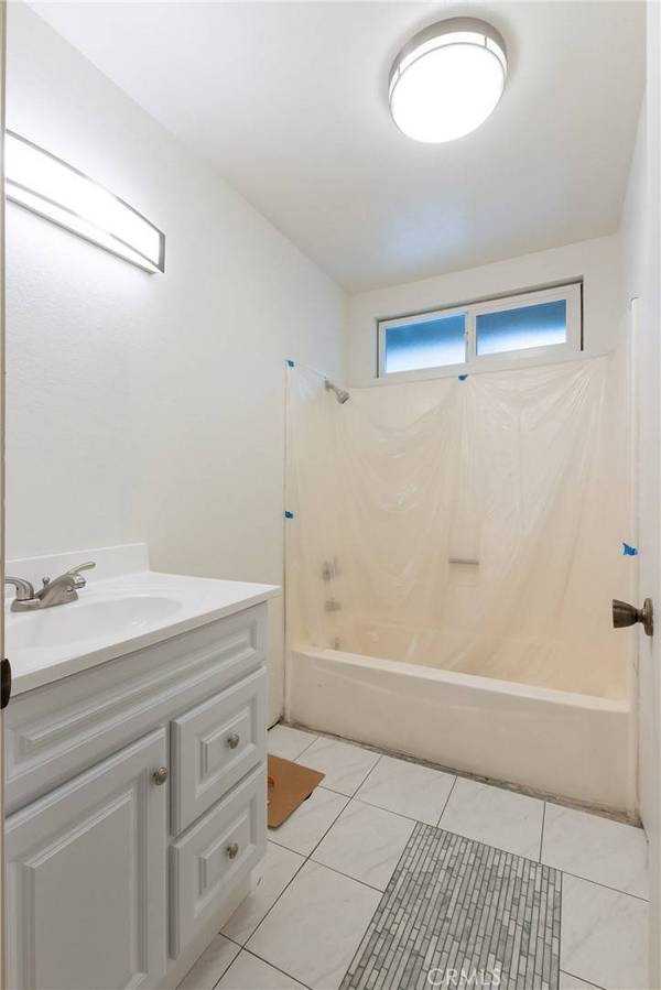 1009 Hal AVE, Santa Maria, CA 93454