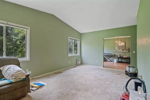 7116 W 113th ST #0, Bloomington, MN 55438