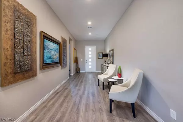 16 Reflection Cove Drive, Henderson, NV 89011