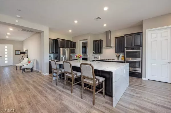 16 Reflection Cove Drive, Henderson, NV 89011