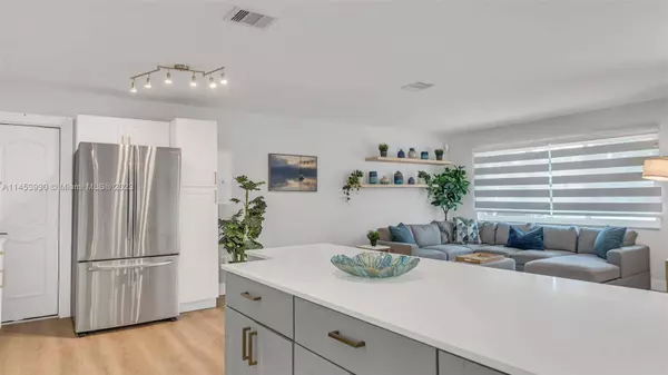 5226 SW 102nd Pl, Miami, FL 33165