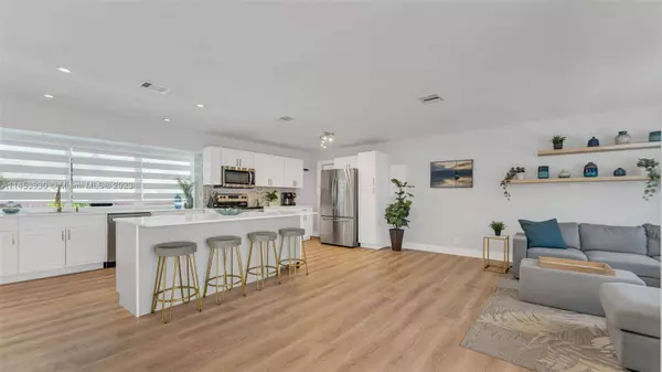 5226 SW 102nd Pl, Miami, FL 33165