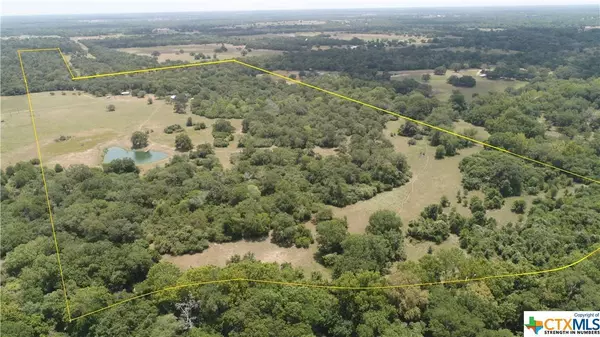 714 County Road 211a, Hallettsville, TX 77964