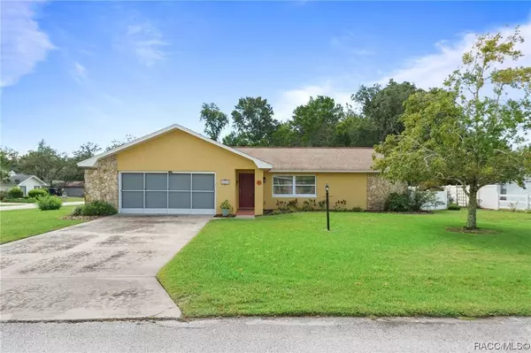 4134 S Winding Oaks DR, Homosassa, FL 34446