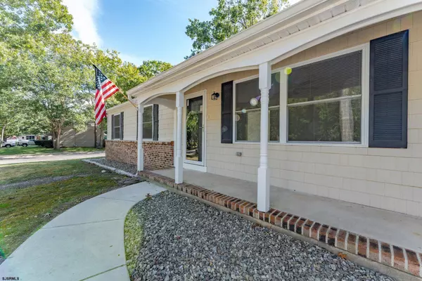 7016 Ridge Ave, Egg Harbor Township, NJ 08234