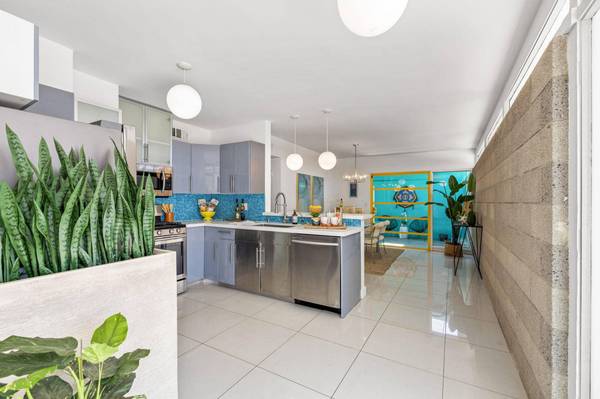 3666 E Camino Rojos, Palm Springs, CA 92262