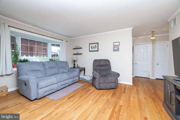 2124 LORI DR, Wilmington, DE 19808