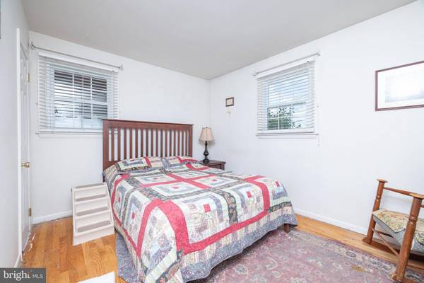 2124 LORI DR, Wilmington, DE 19808