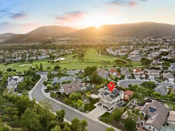 654 Arcadia Bluff CT, San Marcos, CA 92069