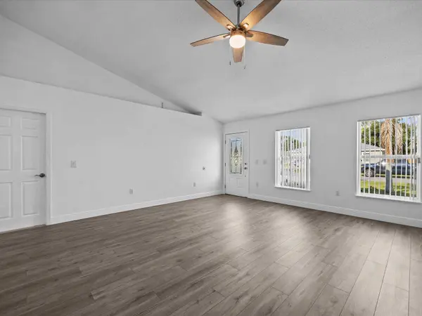 582 KOALA DR, Poinciana, FL 34759