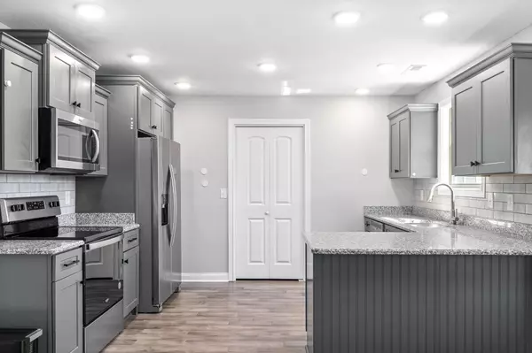 3856 Maliki Dr, Clarksville, TN 37042