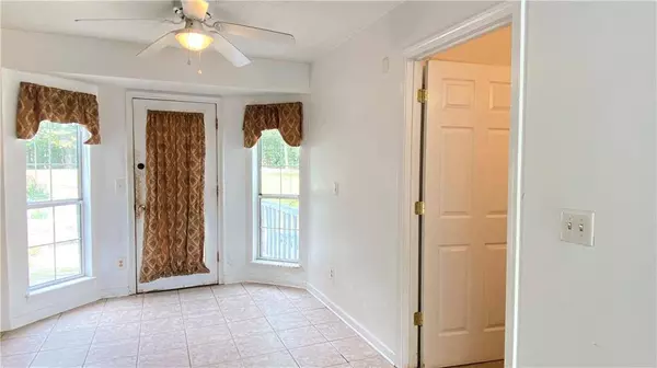 220 Canaan Glen WAY SW, Atlanta, GA 30331