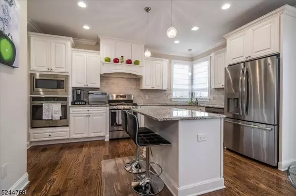 286 Burnside Ave, Cranford Twp., NJ 07016